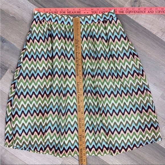ModCloth Daytime Dazzler Chevron Stripe A Line Skirt Pastel Multicolor Medium - Picture 14 of 14